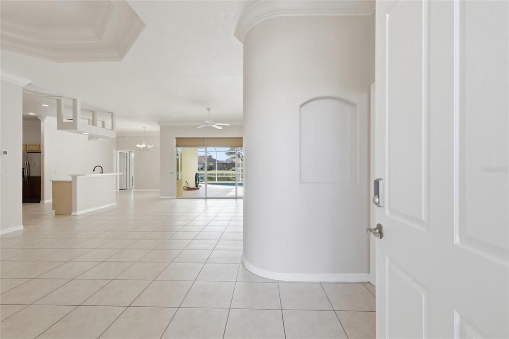 For Sale: $554,000 (3 beds, 3 baths, 2268 Square Feet)