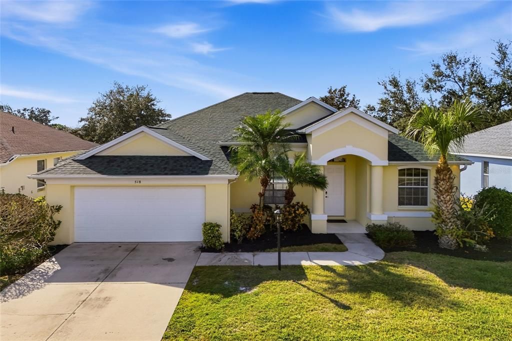 For Sale: $554,000 (3 beds, 3 baths, 2268 Square Feet)