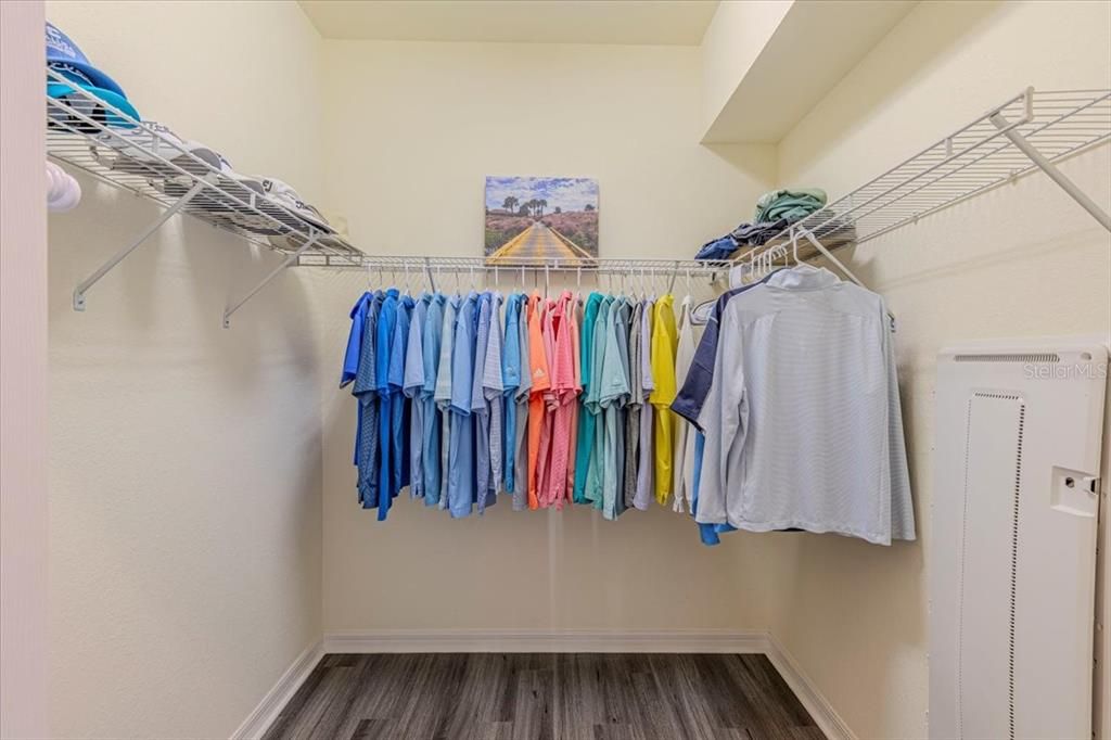 En Venta: $675,000 (3 camas, 2 baños, 2108 Pies cuadrados)