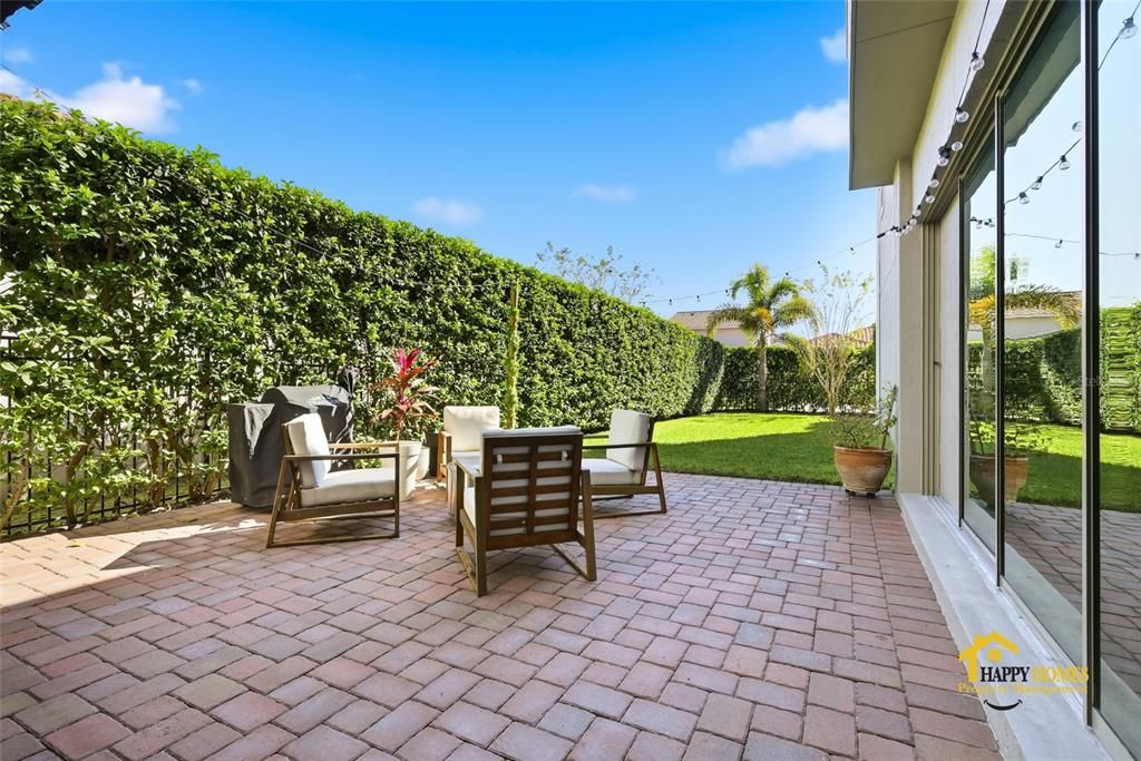 В аренду: $6,500 (5 спален, 4 ванн, 4211 Квадратных фут)