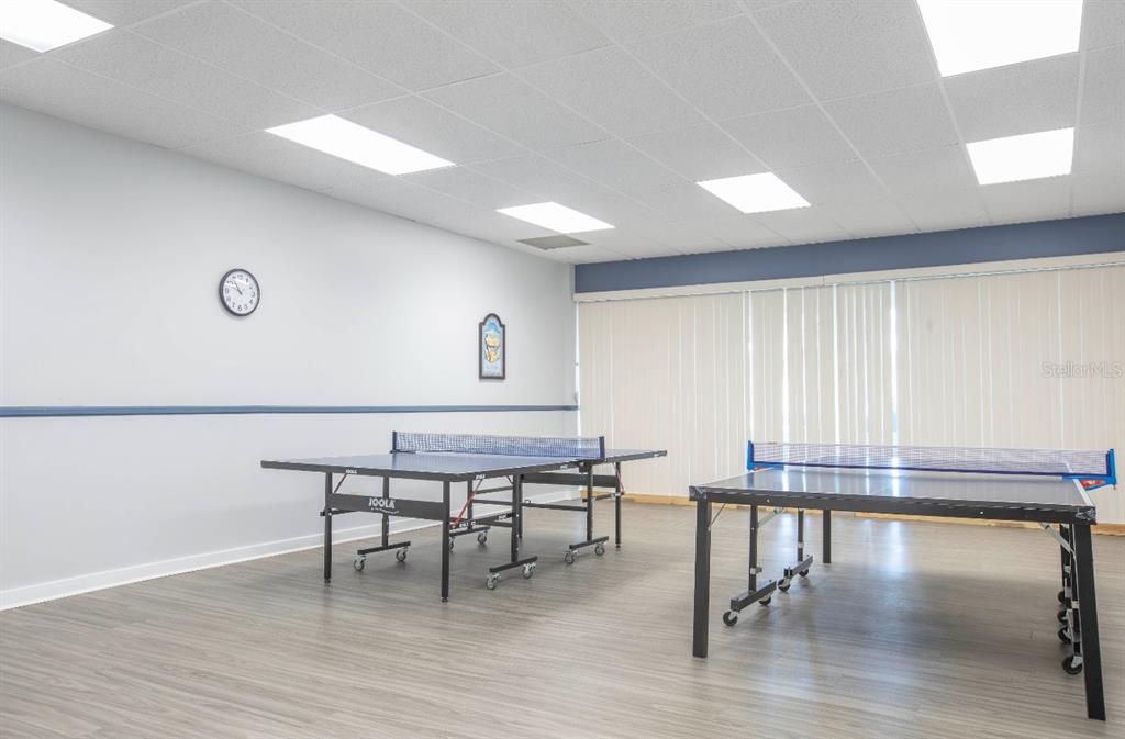 出租: $2,000 (1 贝兹, 1 浴室, 900 平方英尺)