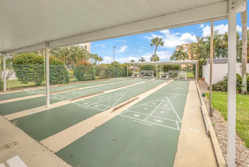 出租: $2,000 (1 贝兹, 1 浴室, 900 平方英尺)