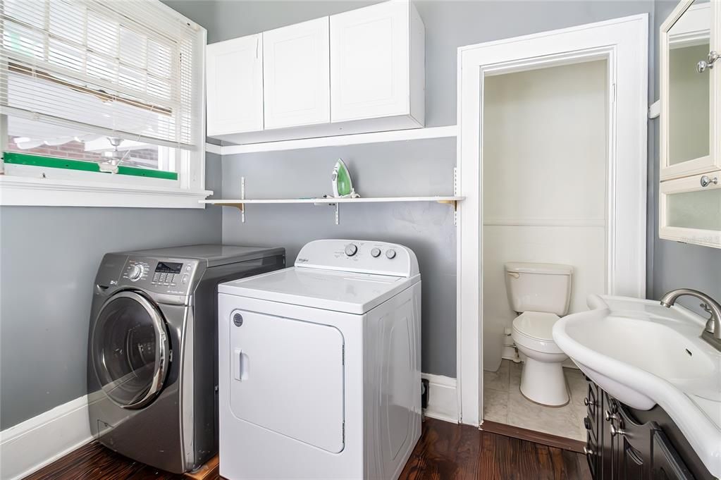 На продажу: $435,000 (5 спален, 3 ванн, 2829 Квадратных фут)