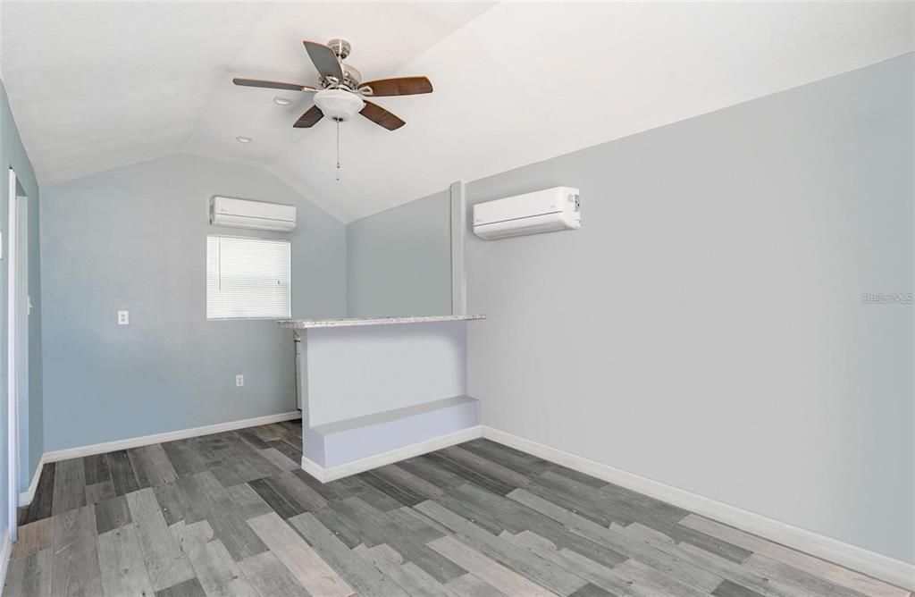 На продажу: $435,000 (5 спален, 3 ванн, 2829 Квадратных фут)