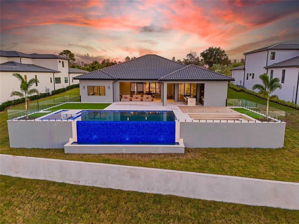 For Sale: $4,050,000 (4 beds, 5 baths, 4874 Square Feet)