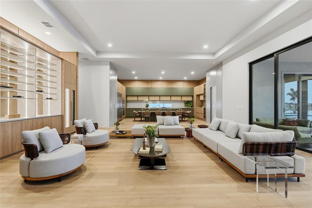 For Sale: $4,050,000 (4 beds, 5 baths, 4874 Square Feet)