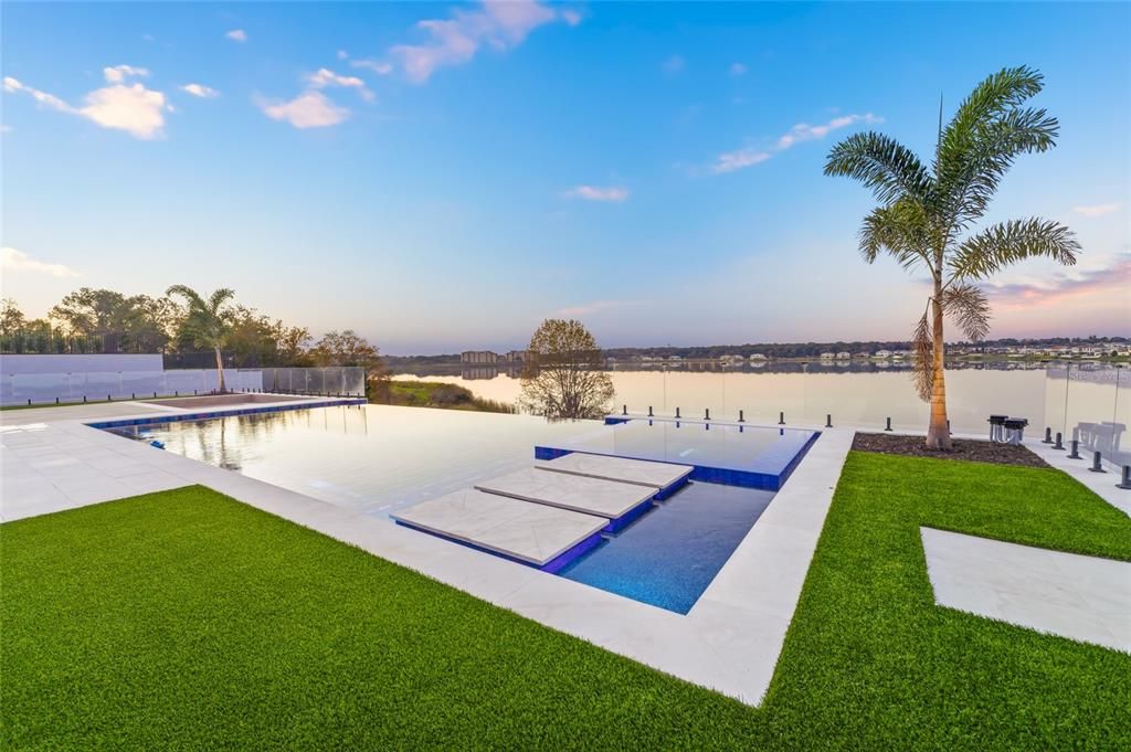 For Sale: $4,050,000 (4 beds, 5 baths, 4874 Square Feet)