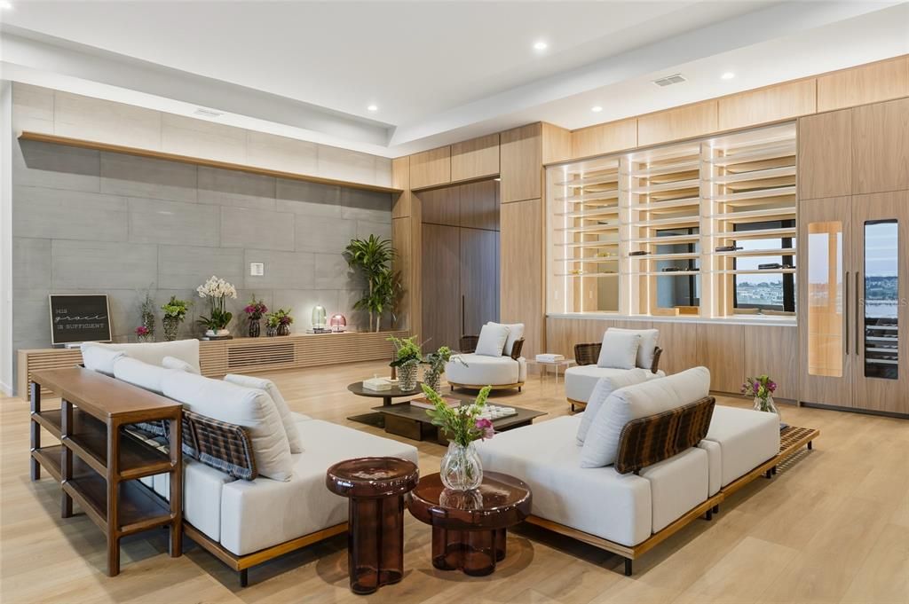 For Sale: $4,050,000 (4 beds, 5 baths, 4874 Square Feet)