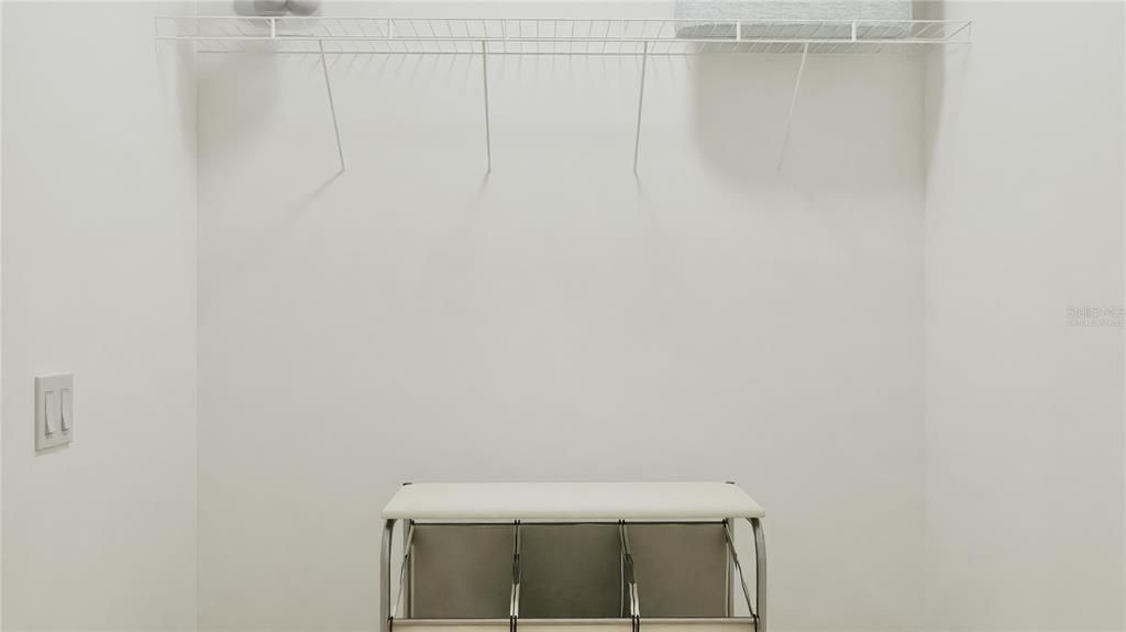 На продажу: $334,990 (3 спален, 2 ванн, 1580 Квадратных фут)