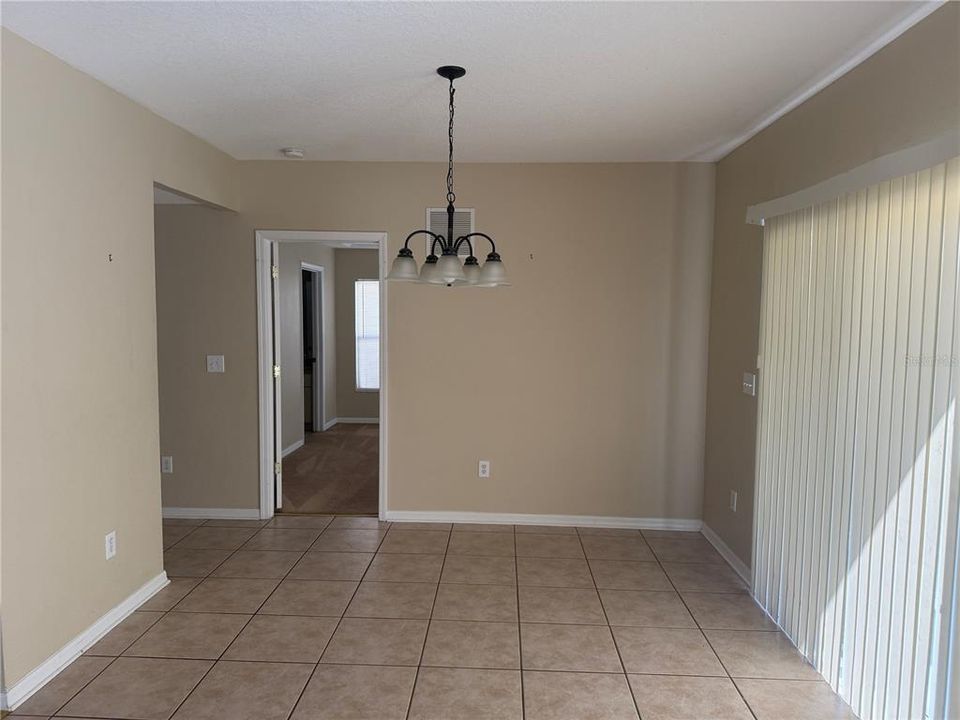 For Rent: $2,500 (4 beds, 2 baths, 2063 Square Feet)