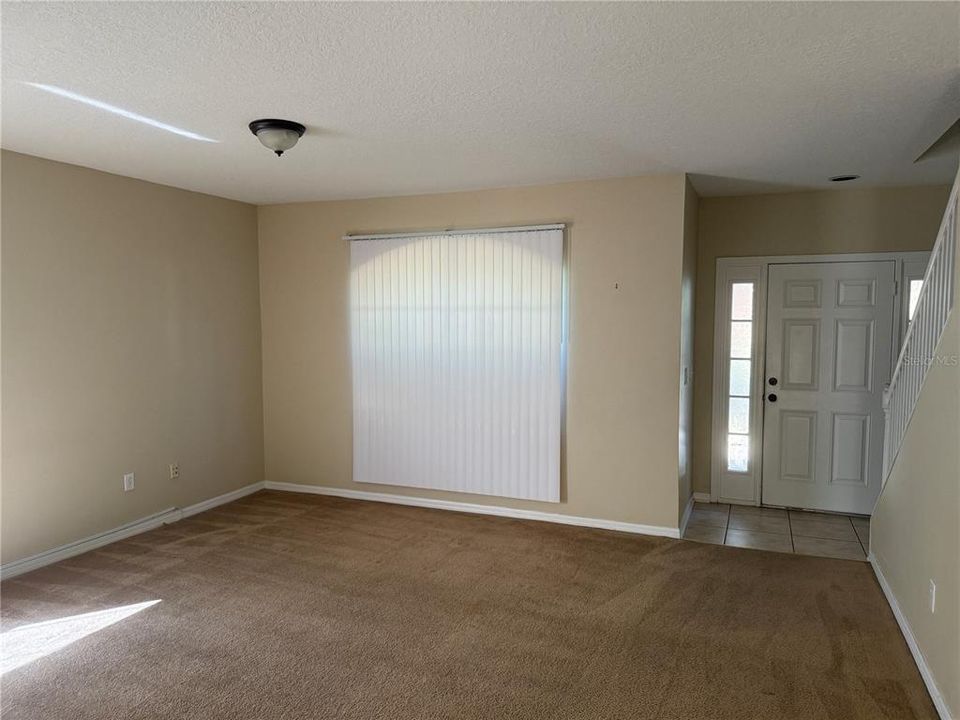 For Rent: $2,500 (4 beds, 2 baths, 2063 Square Feet)