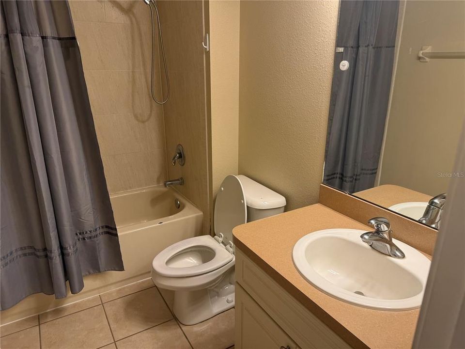 For Rent: $2,500 (4 beds, 2 baths, 2063 Square Feet)