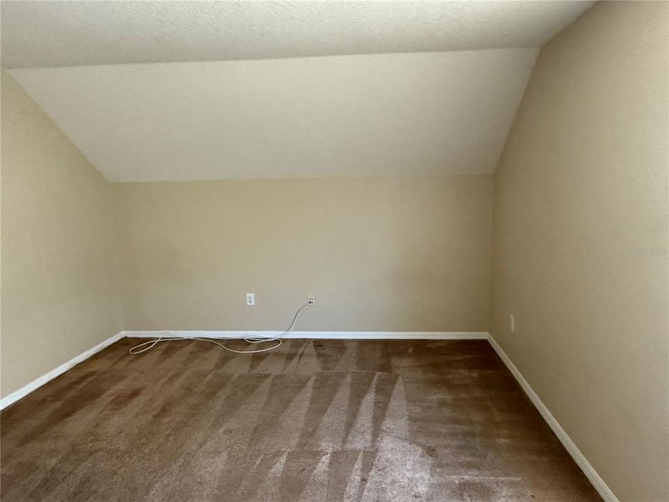 For Rent: $2,500 (4 beds, 2 baths, 2063 Square Feet)