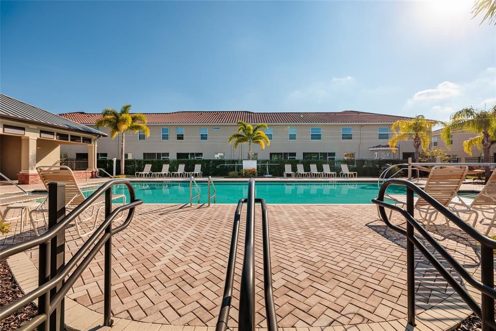 待售: $565,000 (3 贝兹, 2 浴室, 1995 平方英尺)