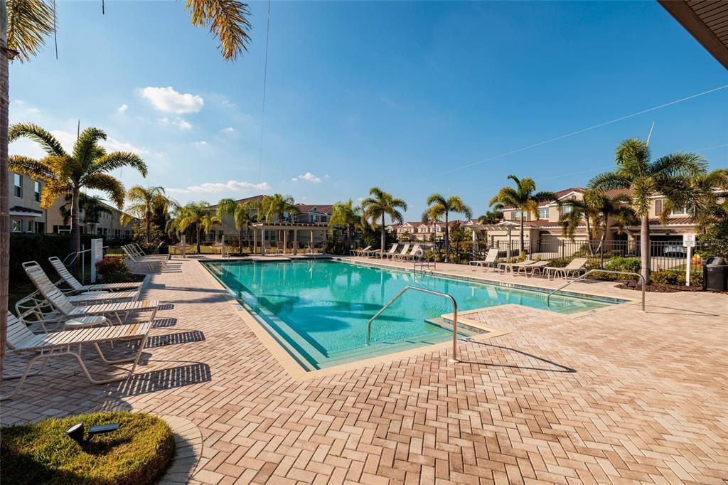 待售: $565,000 (3 贝兹, 2 浴室, 1995 平方英尺)