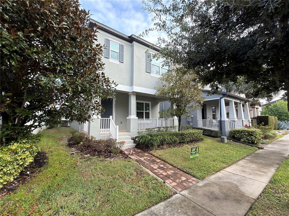 For Rent: $2,800 (4 beds, 2 baths, 2047 Square Feet)