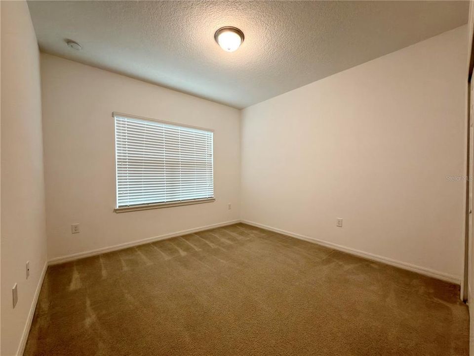 For Rent: $2,800 (4 beds, 2 baths, 2047 Square Feet)