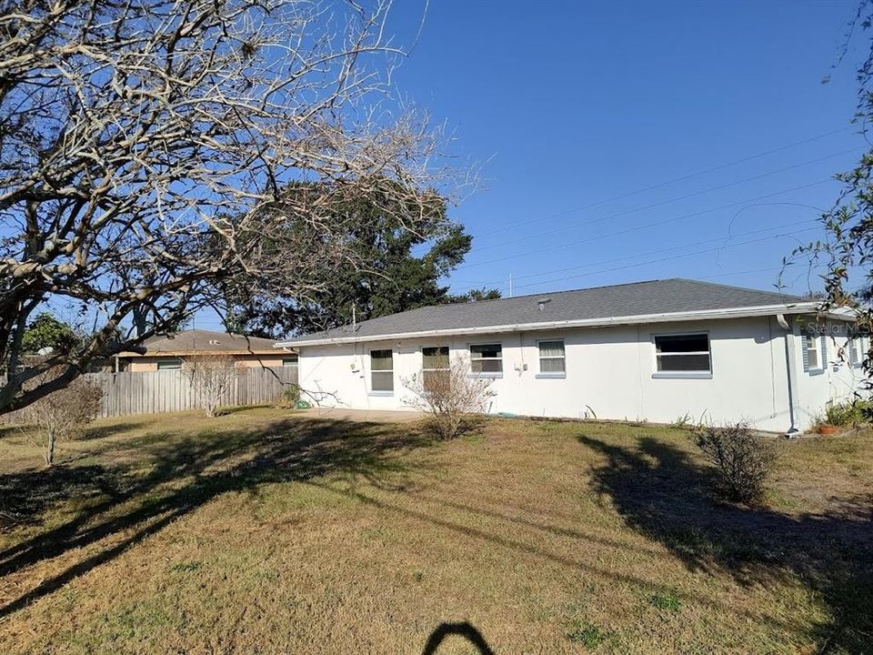 待售: $399,000 (3 贝兹, 2 浴室, 2002 平方英尺)