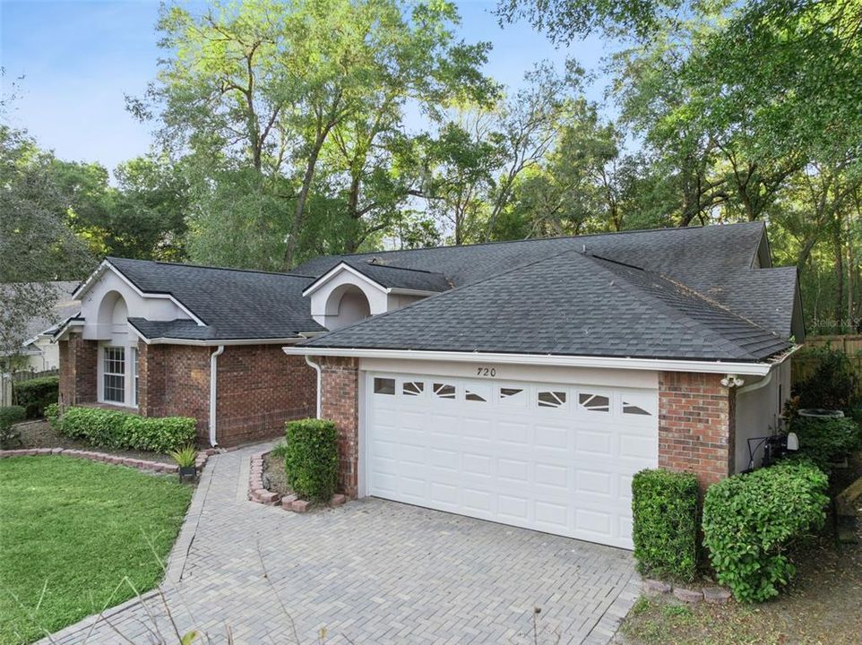 En Venta: $449,900 (4 camas, 2 baños, 2496 Pies cuadrados)