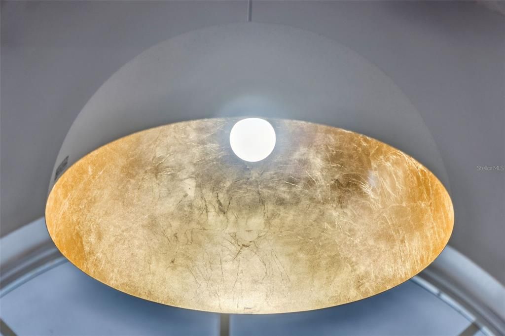 En Venta: $449,900 (4 camas, 2 baños, 2496 Pies cuadrados)