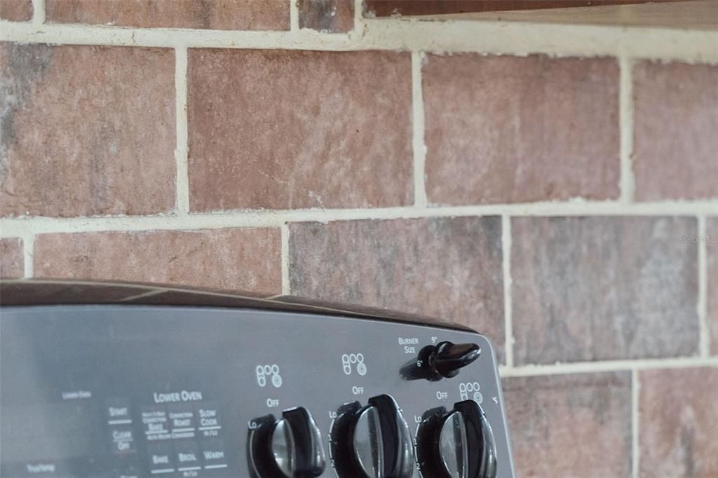 En Venta: $449,900 (4 camas, 2 baños, 2496 Pies cuadrados)