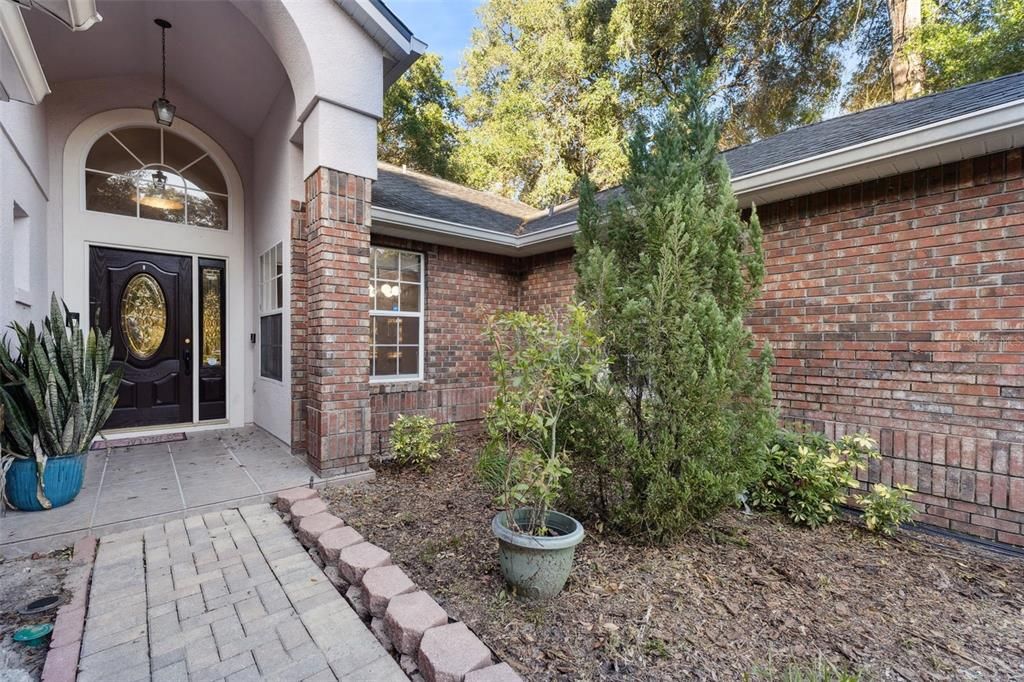 En Venta: $449,900 (4 camas, 2 baños, 2496 Pies cuadrados)