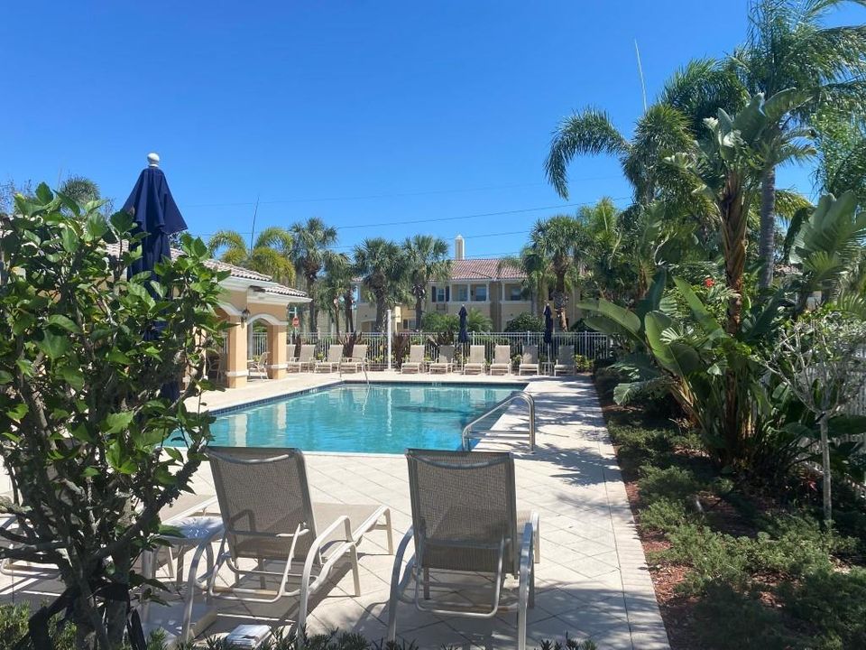 For Rent: $2,317 (3 beds, 2 baths, 1673 Square Feet)