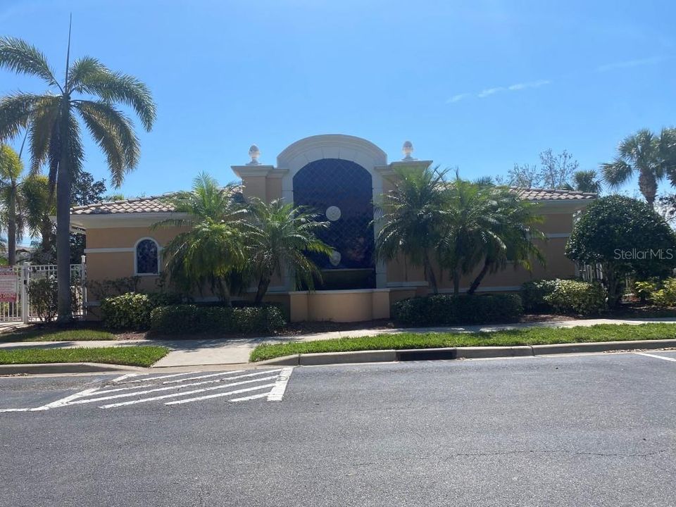 For Rent: $2,317 (3 beds, 2 baths, 1673 Square Feet)