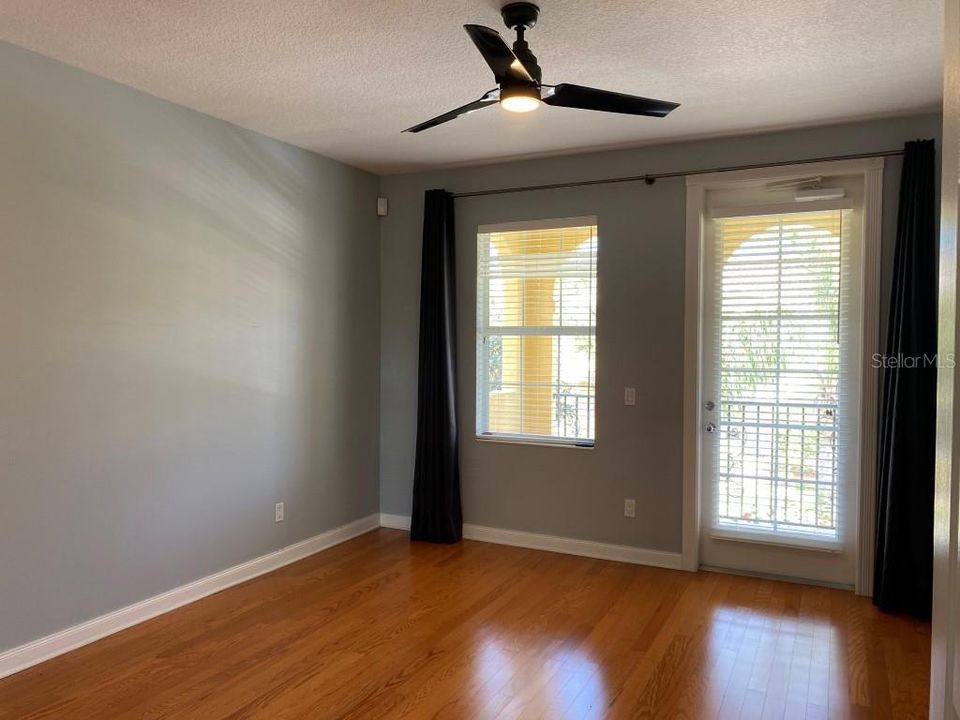 For Rent: $2,317 (3 beds, 2 baths, 1673 Square Feet)