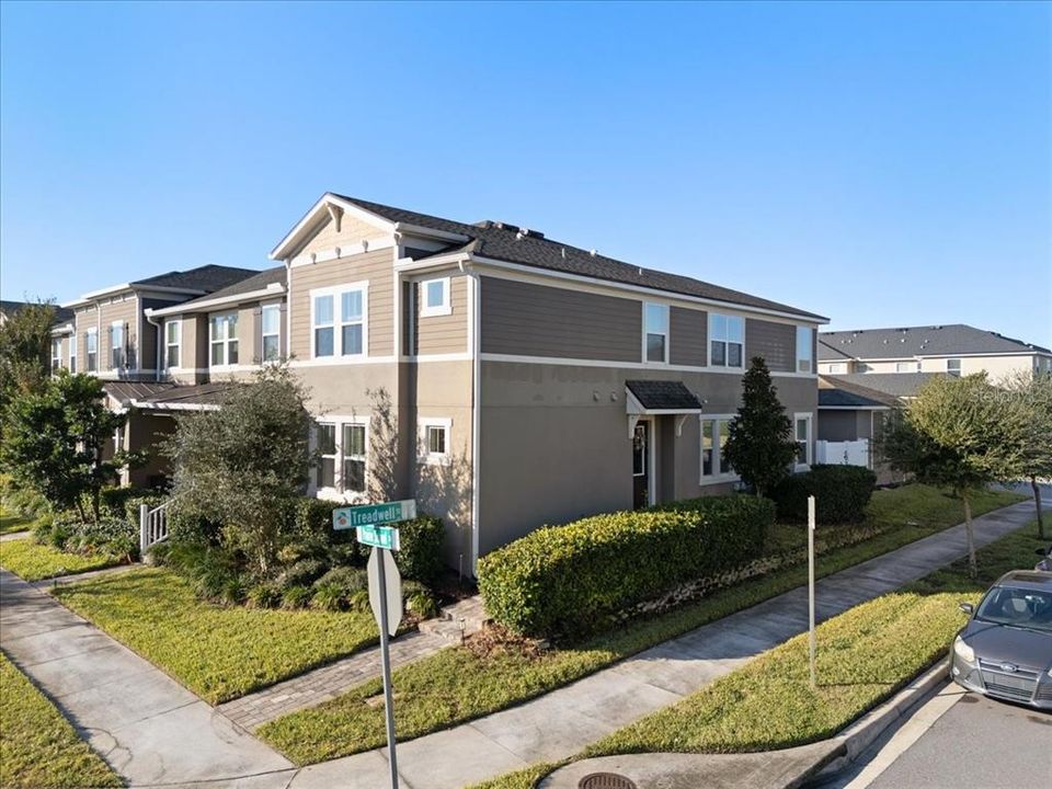 For Sale: $485,000 (3 beds, 2 baths, 1818 Square Feet)