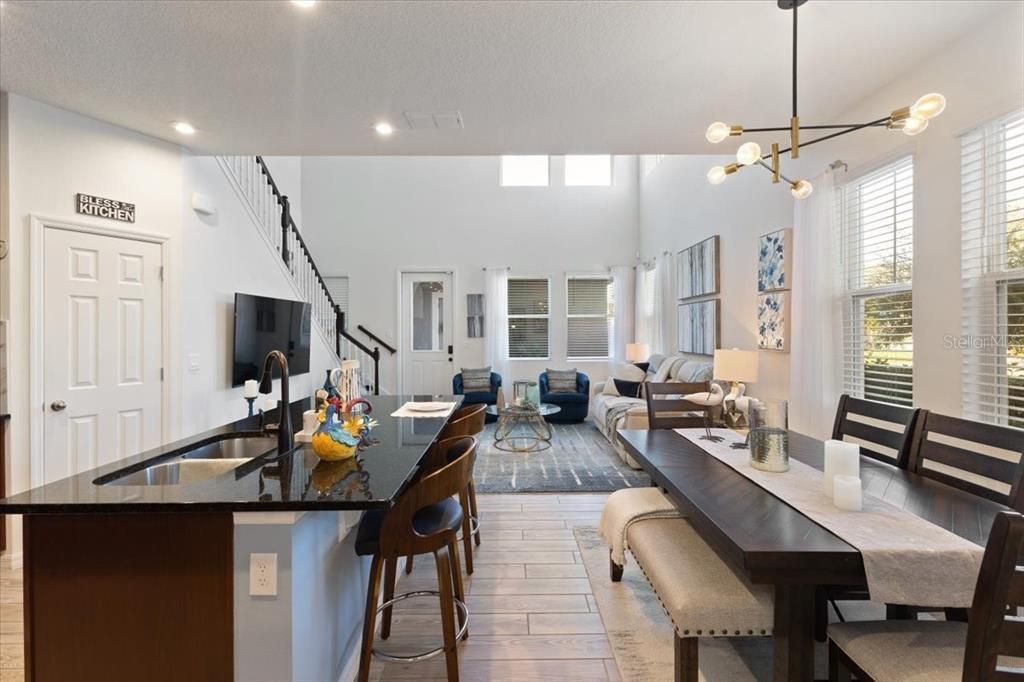 For Sale: $485,000 (3 beds, 2 baths, 1818 Square Feet)