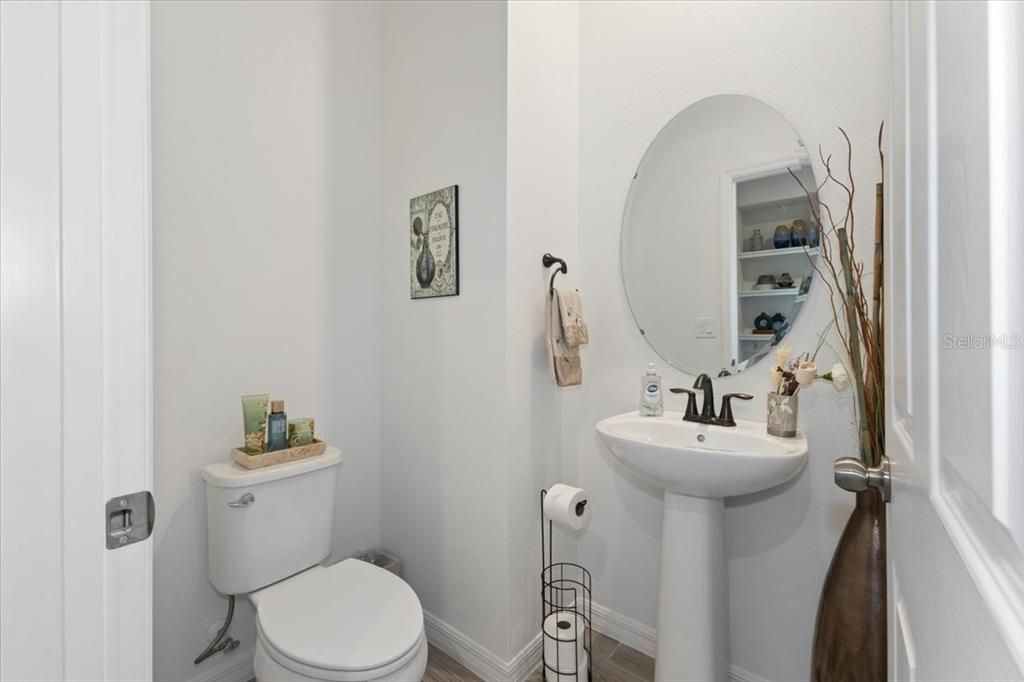 For Sale: $485,000 (3 beds, 2 baths, 1818 Square Feet)