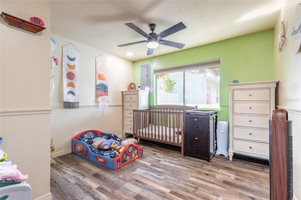 На продажу: $285,000 (3 спален, 1 ванн, 1497 Квадратных фут)