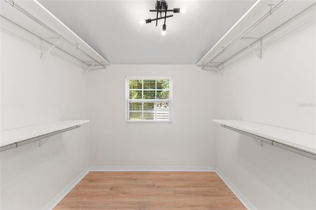 出租: $2,900 (3 贝兹, 2 浴室, 1414 平方英尺)