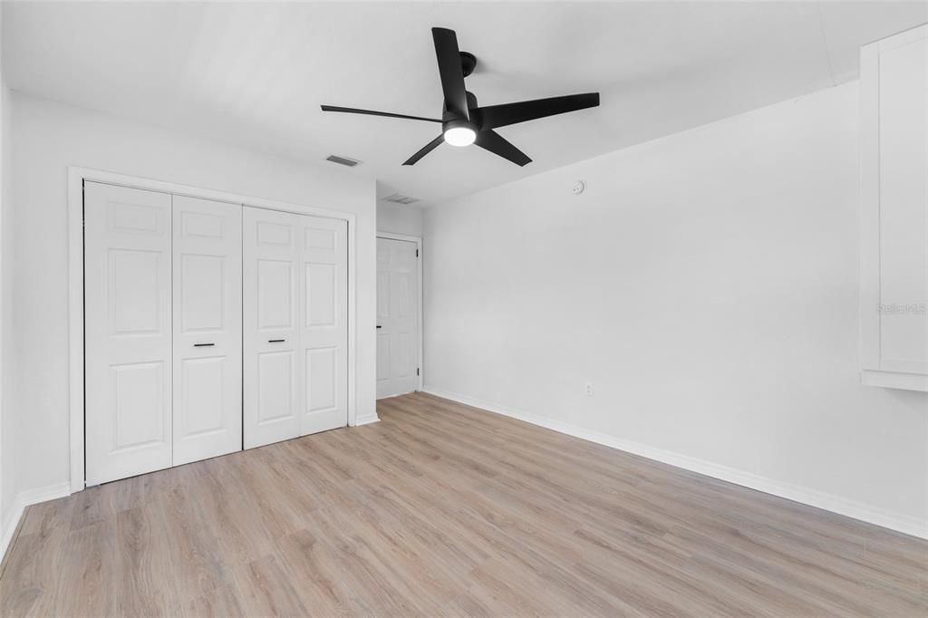 出租: $2,900 (3 贝兹, 2 浴室, 1414 平方英尺)