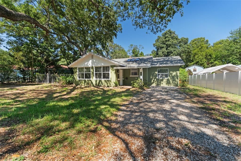 出租: $2,900 (3 贝兹, 2 浴室, 1414 平方英尺)