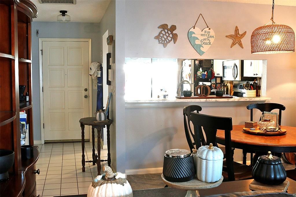 En Venta: $265,000 (2 camas, 2 baños, 1132 Pies cuadrados)