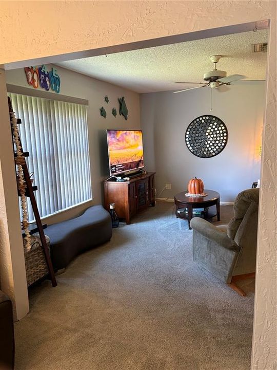 En Venta: $265,000 (2 camas, 2 baños, 1132 Pies cuadrados)