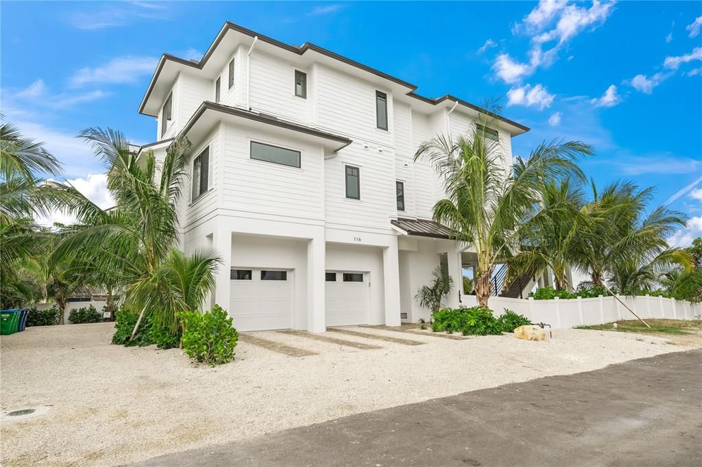 На продажу: $4,995,000 (5 спален, 5 ванн, 3005 Квадратных фут)