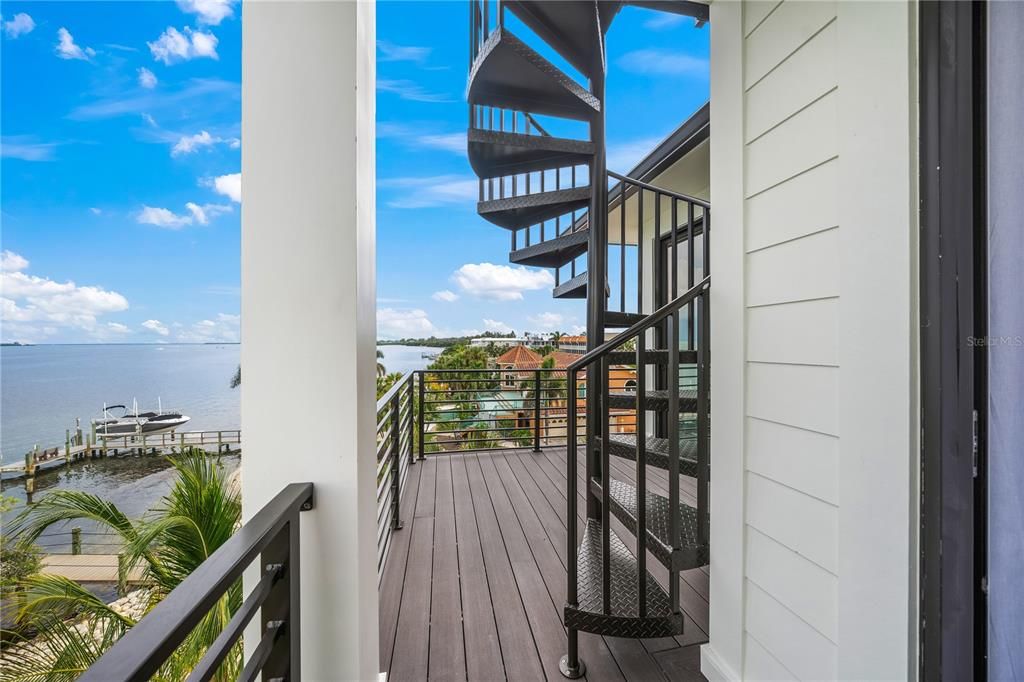 На продажу: $4,995,000 (5 спален, 5 ванн, 3005 Квадратных фут)