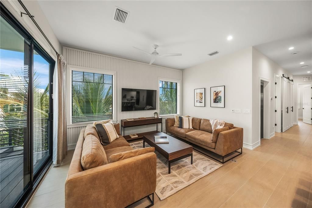 На продажу: $4,995,000 (5 спален, 5 ванн, 3005 Квадратных фут)