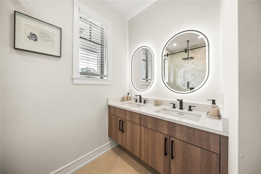 На продажу: $4,995,000 (5 спален, 5 ванн, 3005 Квадратных фут)