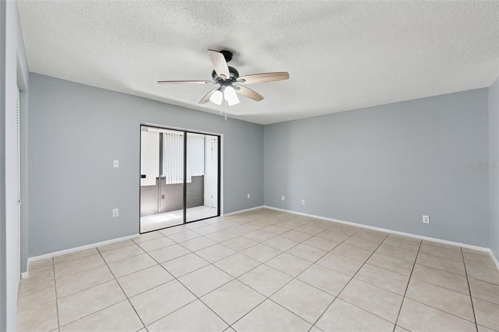 For Rent: $1,499 (2 beds, 1 baths, 1020 Square Feet)