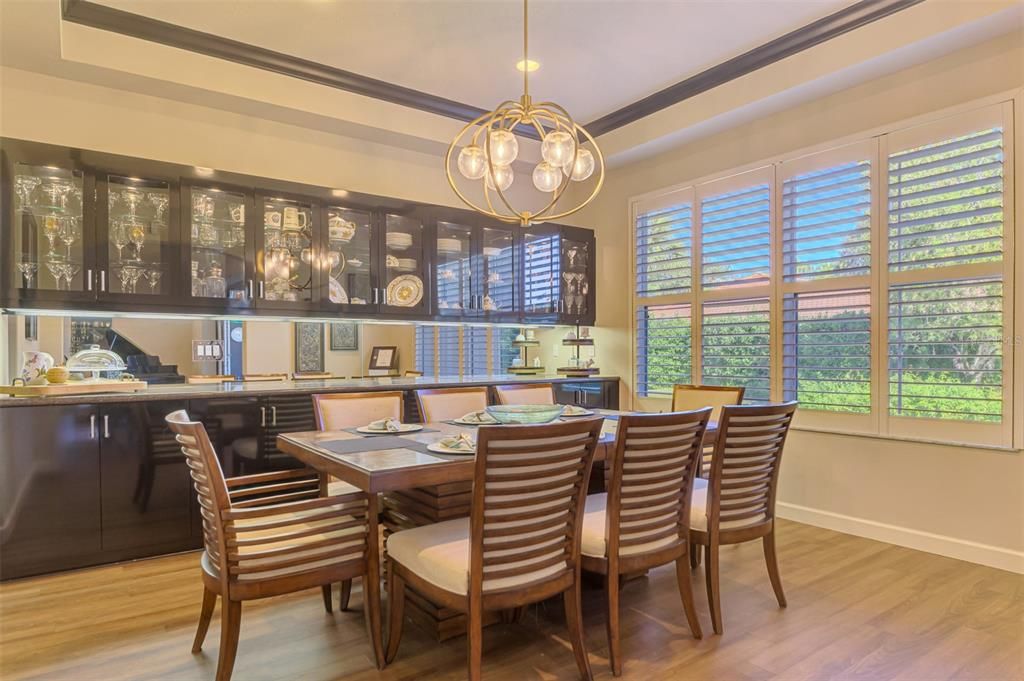 待售: $999,999 (3 贝兹, 3 浴室, 3023 平方英尺)