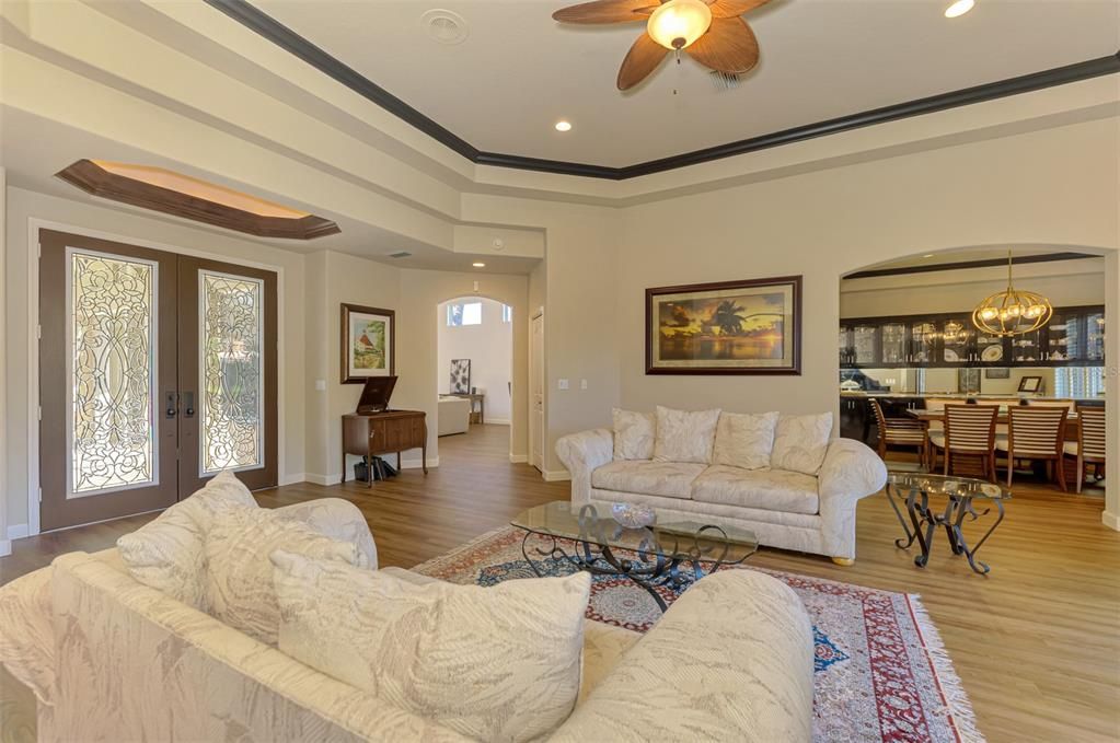 待售: $999,999 (3 贝兹, 3 浴室, 3023 平方英尺)