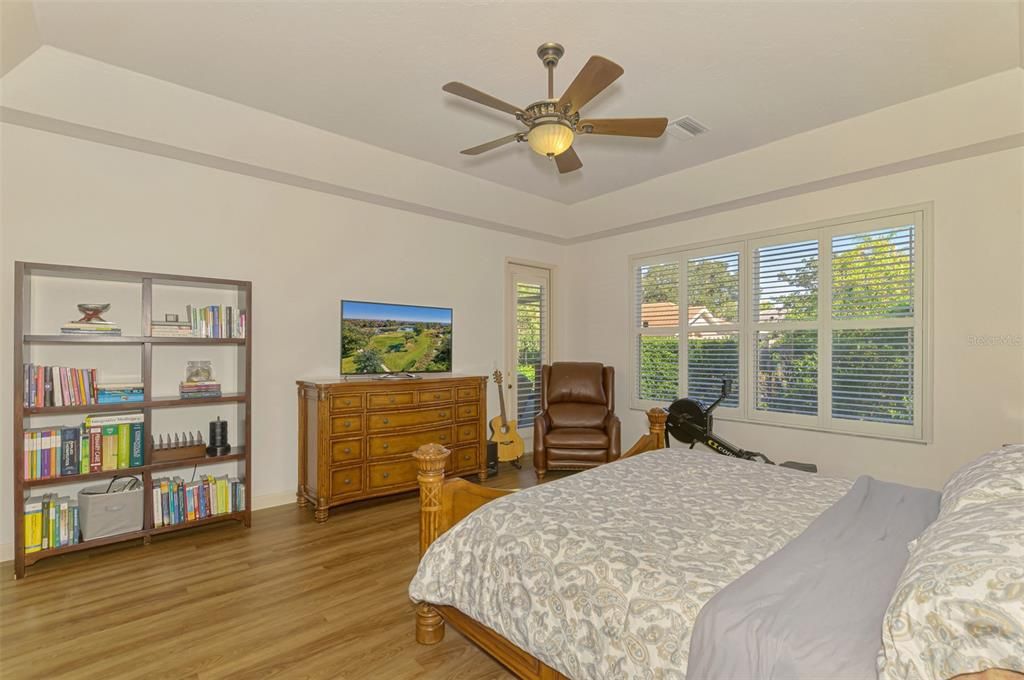 待售: $999,999 (3 贝兹, 3 浴室, 3023 平方英尺)