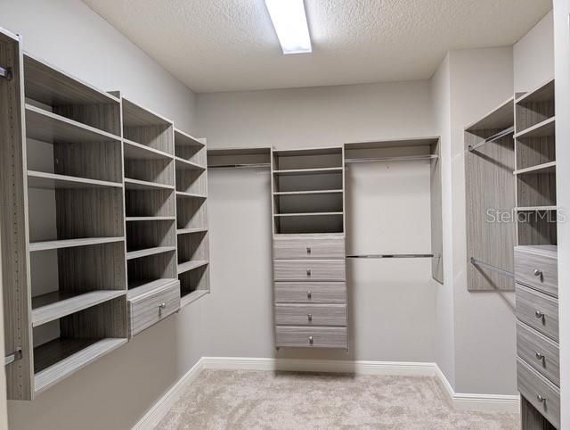 For Sale: $699,900 (5 beds, 4 baths, 3497 Square Feet)