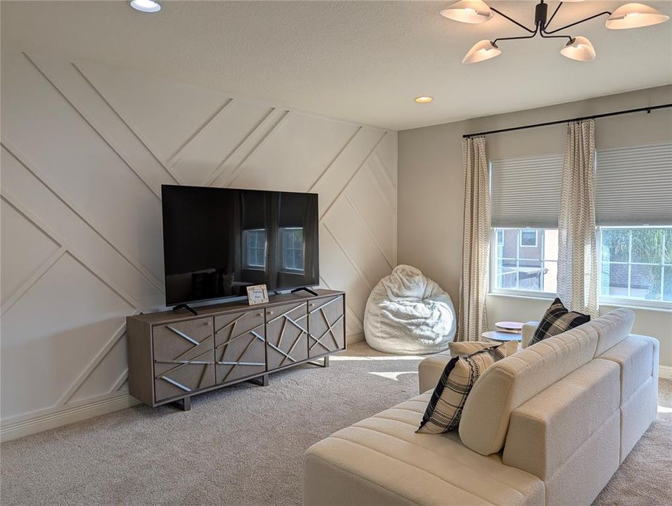 For Sale: $699,900 (5 beds, 4 baths, 3497 Square Feet)