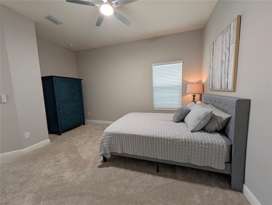 For Sale: $699,900 (5 beds, 4 baths, 3497 Square Feet)