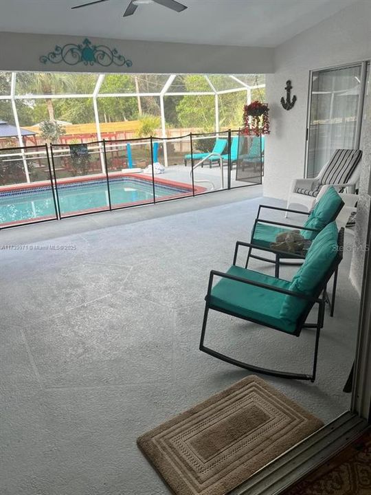 For Sale: $785,000 (6 beds, 3 baths, 2420 Square Feet)